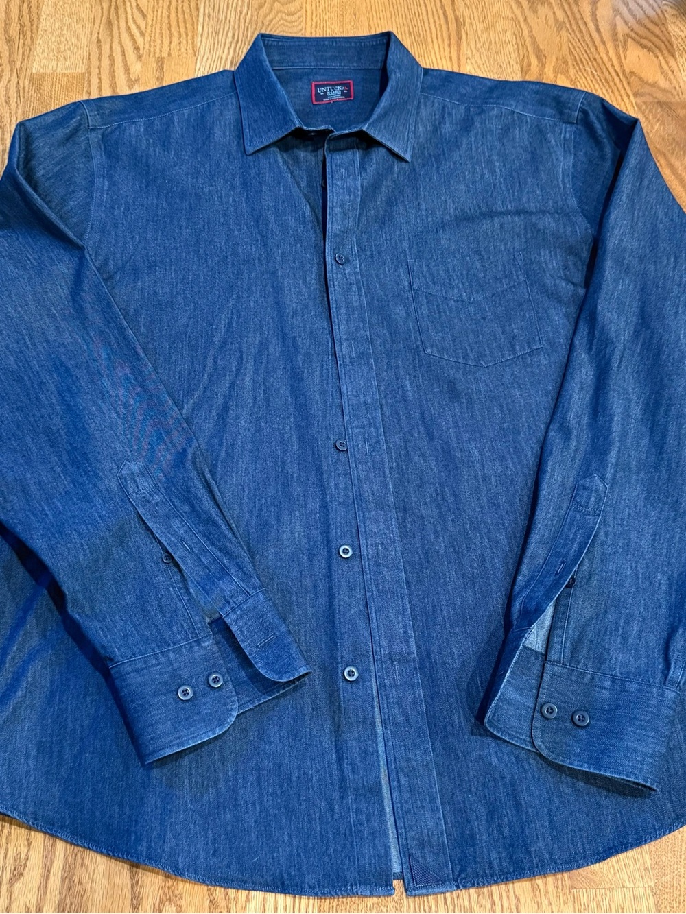 UNTUCKit Indigo Blue Denim Casual Button-Down Shirt